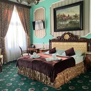 4* Hotel Klarinn Castle
